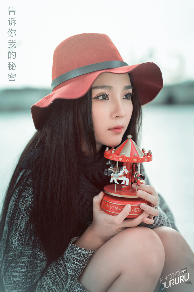 且以深情共白头完整版