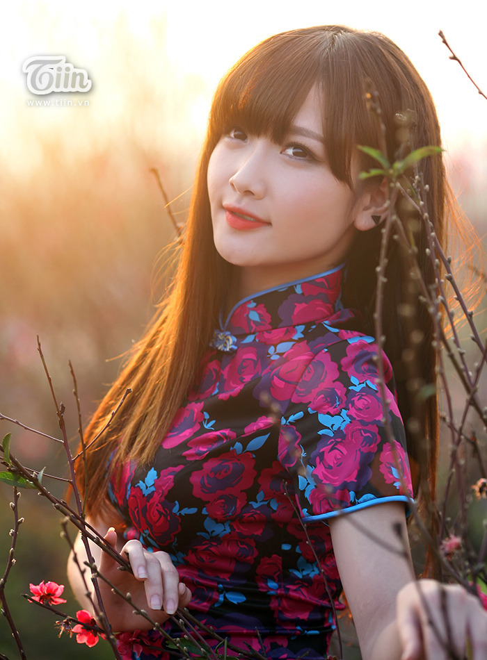 女人黄网站